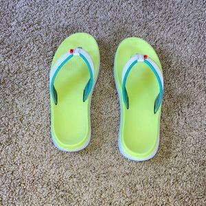 Nike flip flops